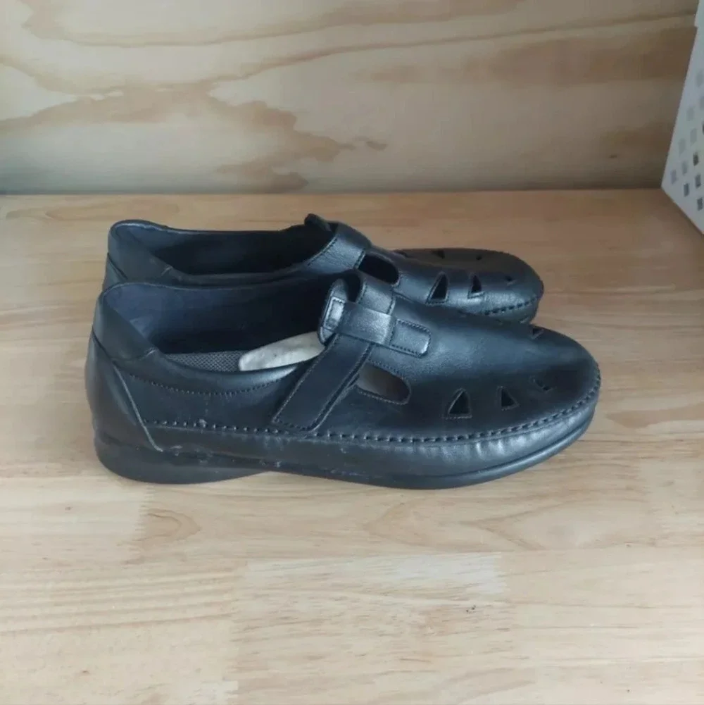 SAS Roamer Women's Size 11/12 black leather Mary Jane Loafers Tripad comfort